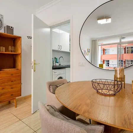 Nuevo, Piscina Y Mar A 1 Paso