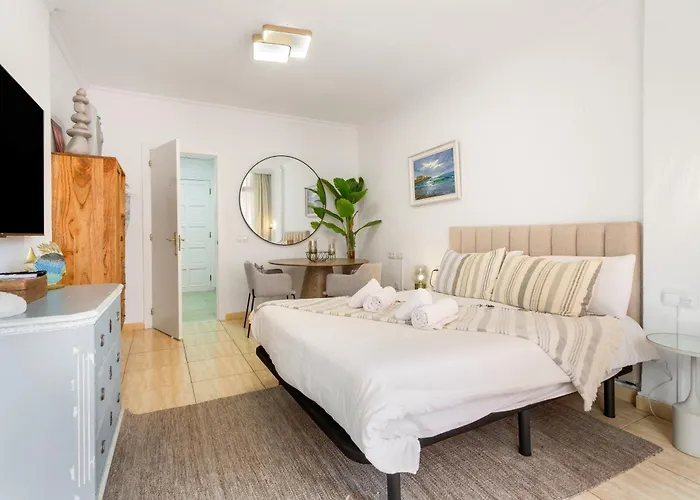 Lägenhet Nuevo, Piscina Y Mar A 1 Paso *