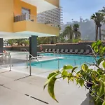 Lägenhet Nuevo, Piscina Y Mar A 1 Paso