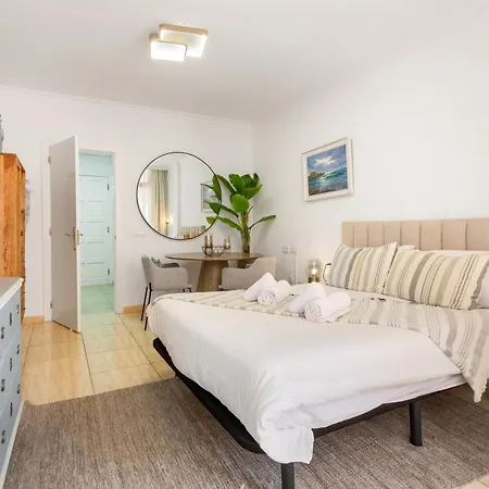 Apartman Nuevo, Piscina Y Mar A 1 Paso Puerto de la Cruz