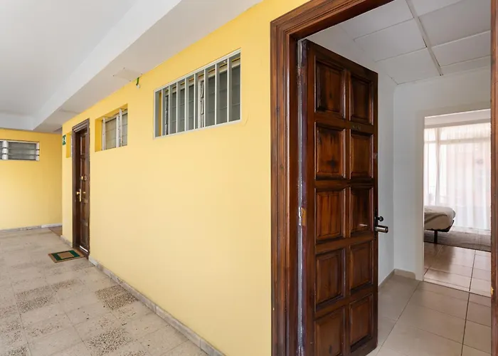 Nuevo, Piscina Y Mar A 1 Paso