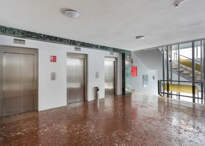 Nuevo, Piscina Y Mar A 1 Paso